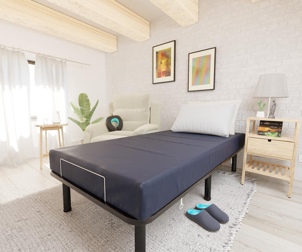 Four-foam mattress with Multifoam anti-bedsore heel pad 