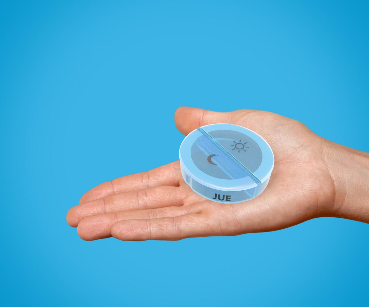 TheraRound Day & Night Weekly Pillbox